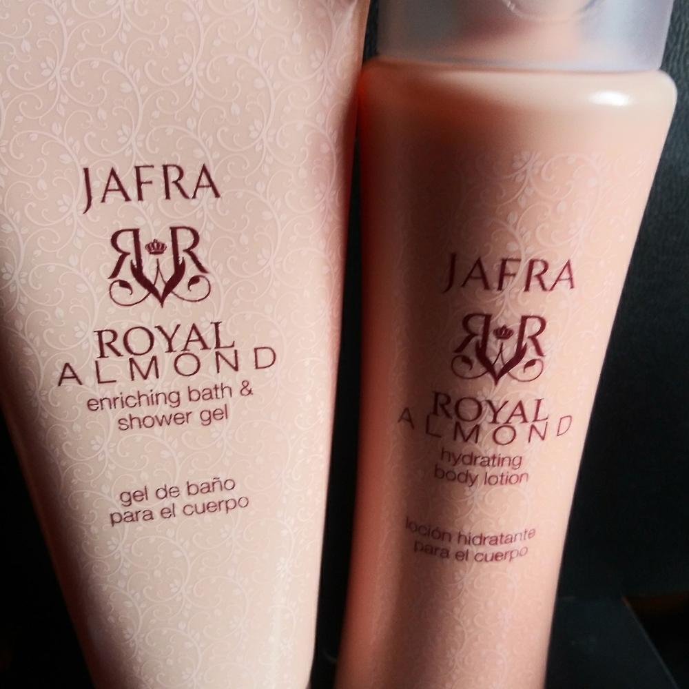 Gel de baño y loción hidratante